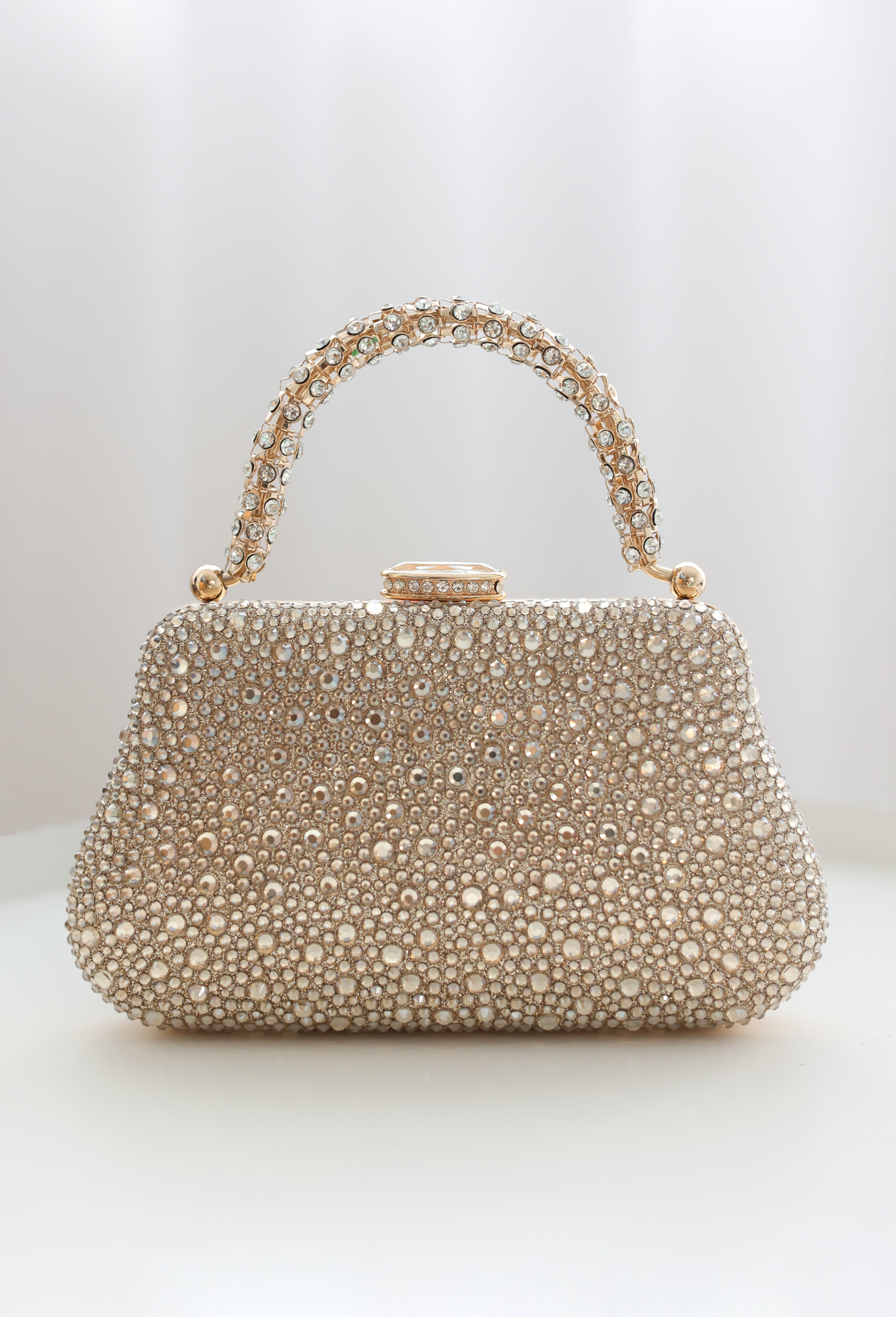 BELLE ÉTOILE Arany táska