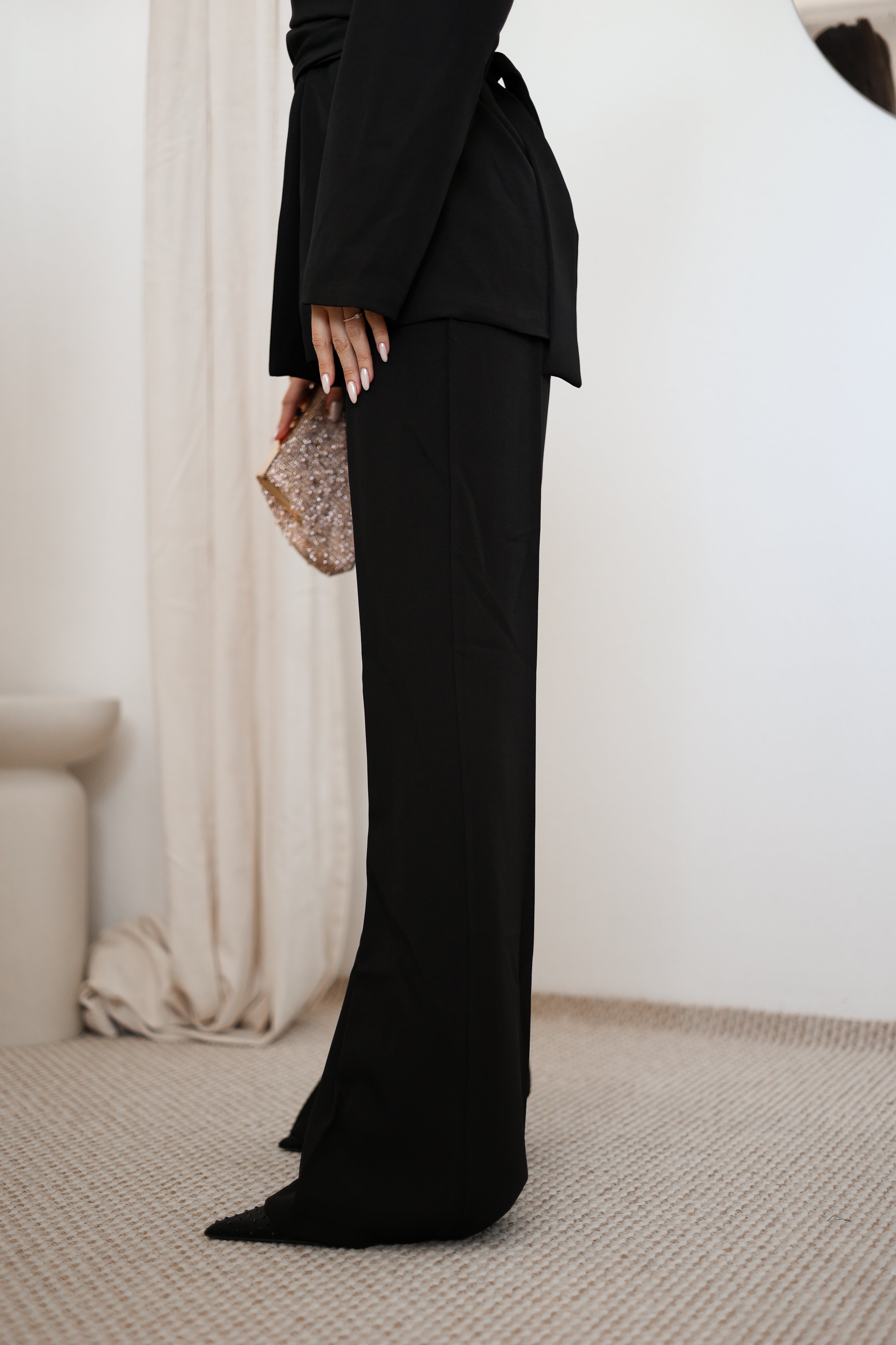 LARA KOSZTÜM SZETT - Fekete