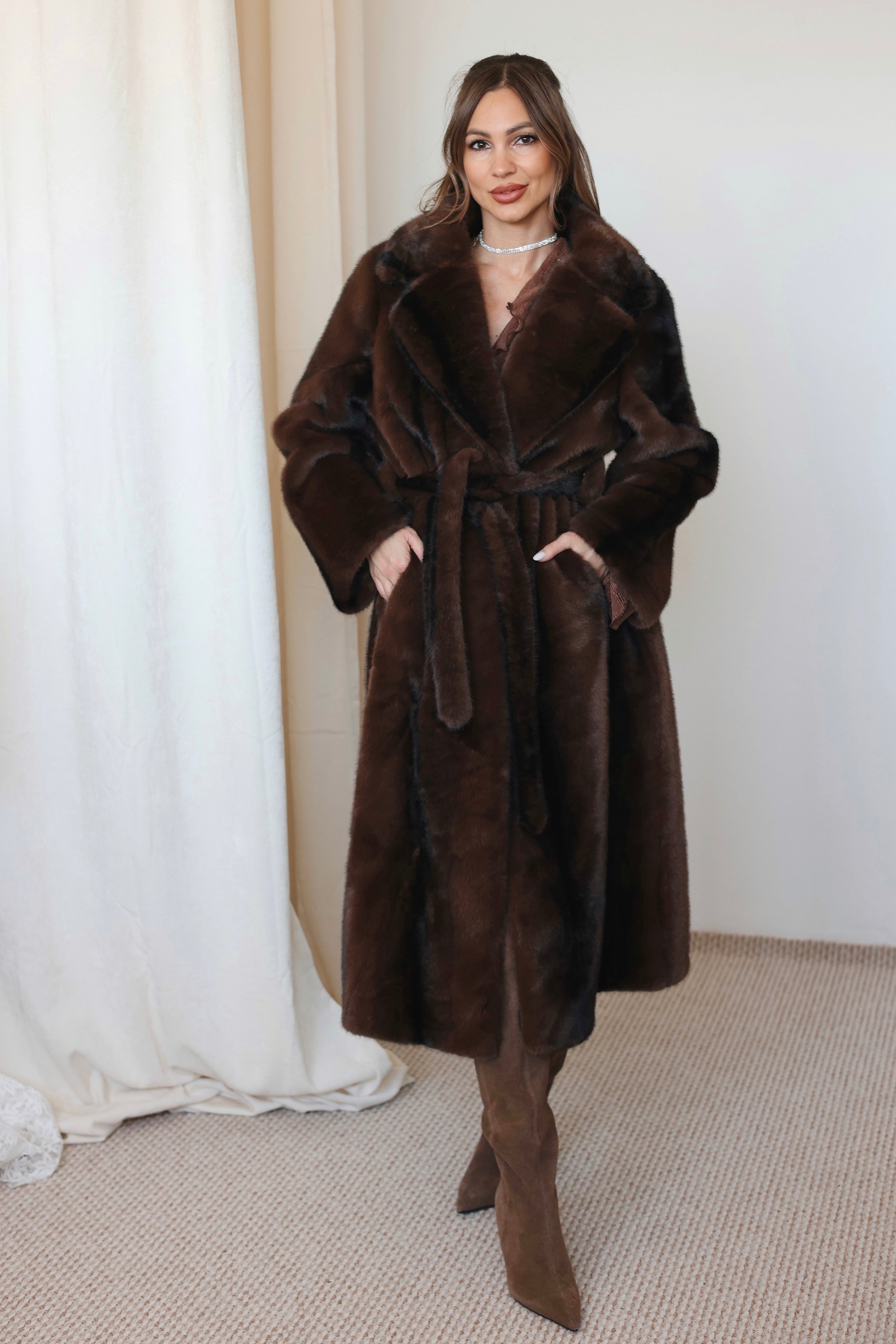 Naomi műszörme kabát