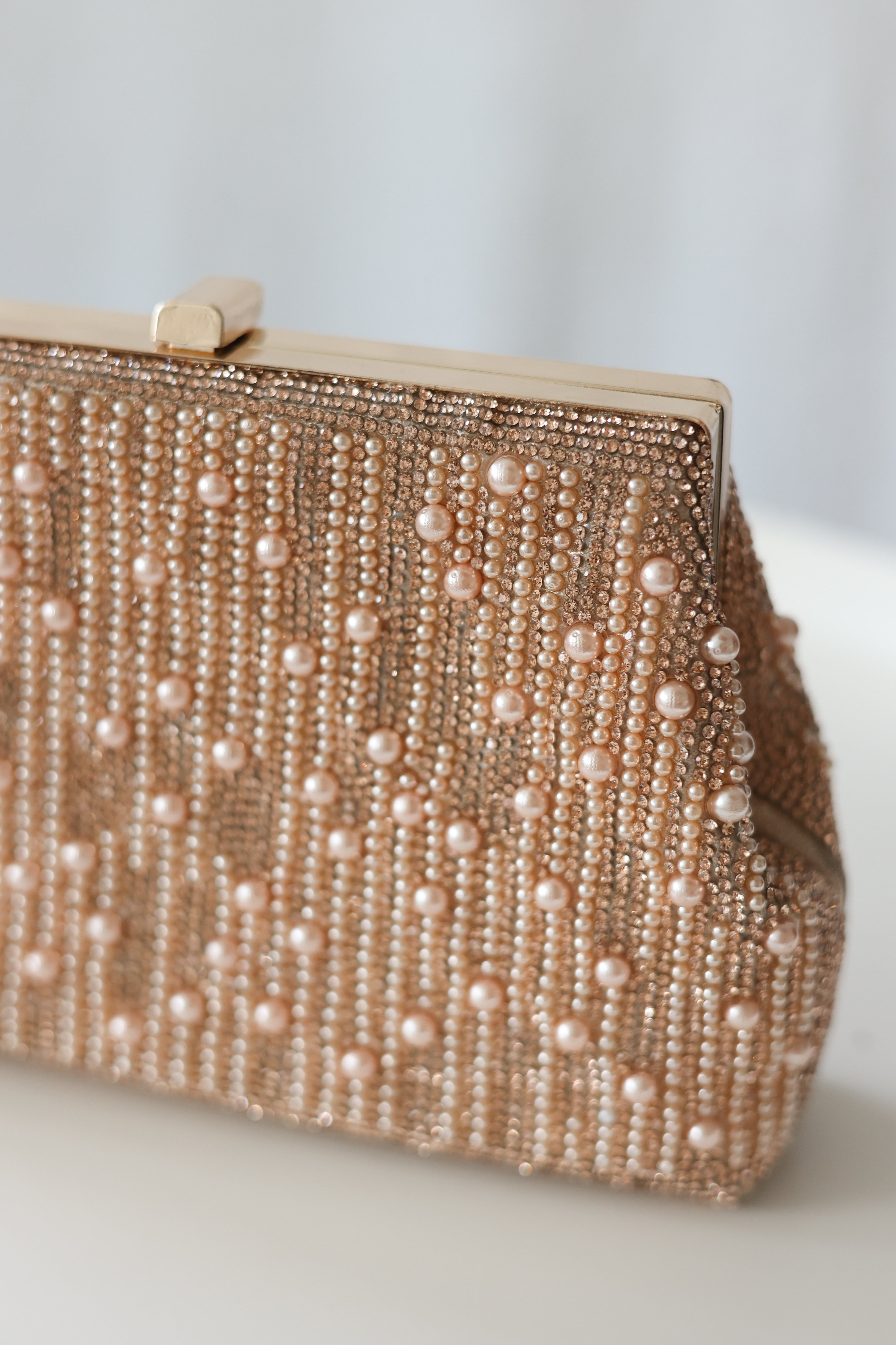 Serene clutch