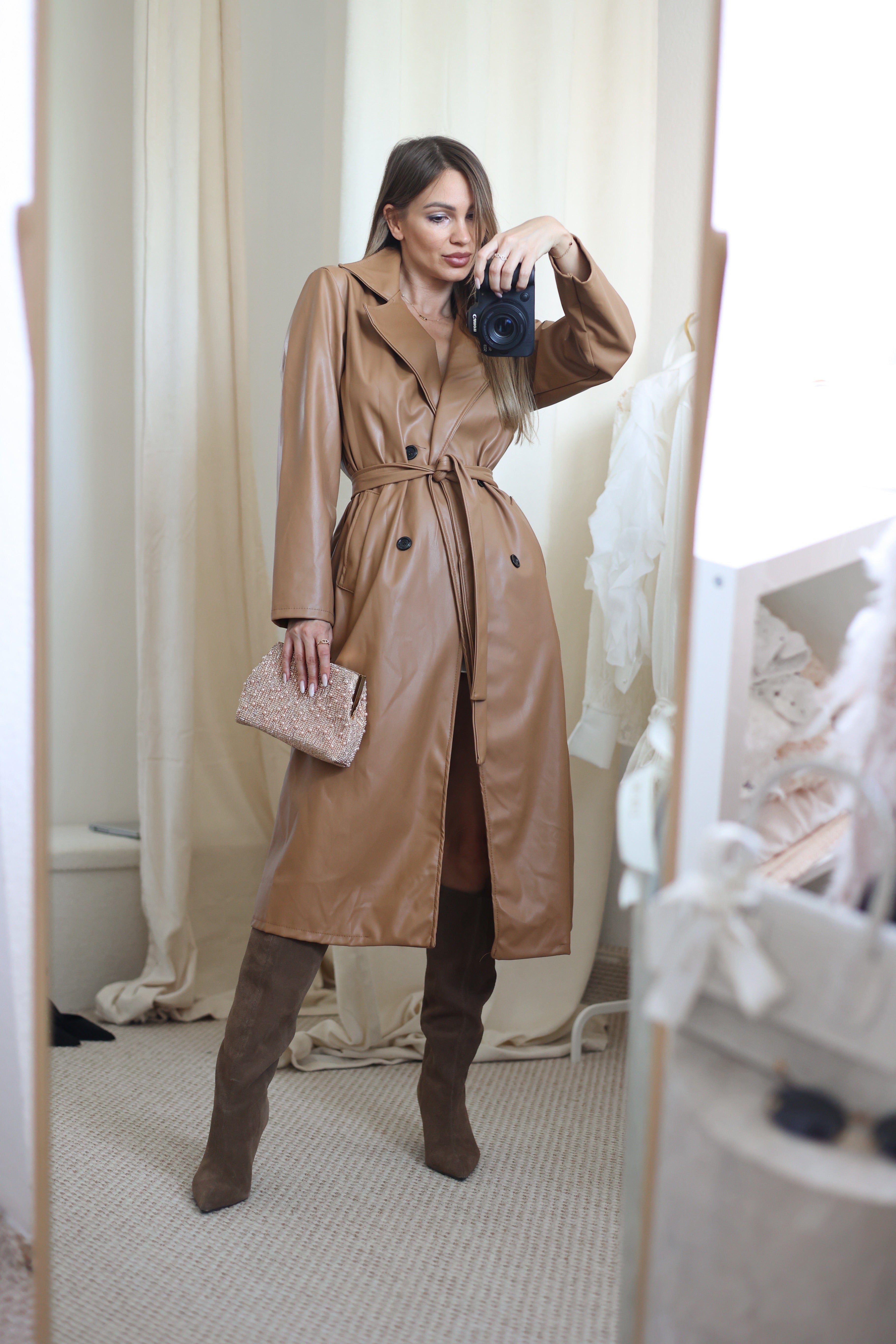 Charlotte műbőr trench kabát - camel